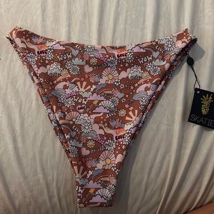 SKATIE Swim Size L brand new bikini bottom